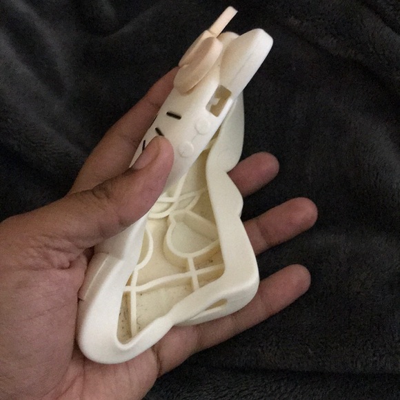 Hello Kitty Iphone SE/5s Phone case - Picture 2 of 3